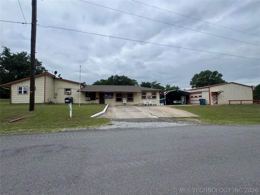 101 N 3rd Street, Hartshorne, OK 74547 - #2