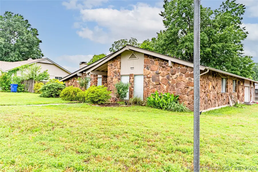 2212 S Hickory Place, Broken Arrow, OK 74012 - #3