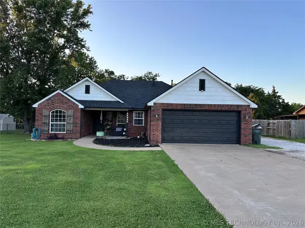 10803 E 112th Street, Owasso, OK 74055