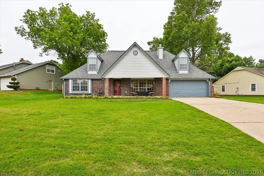 2934 W Berwick Street, Claremore, OK 74017 - #3