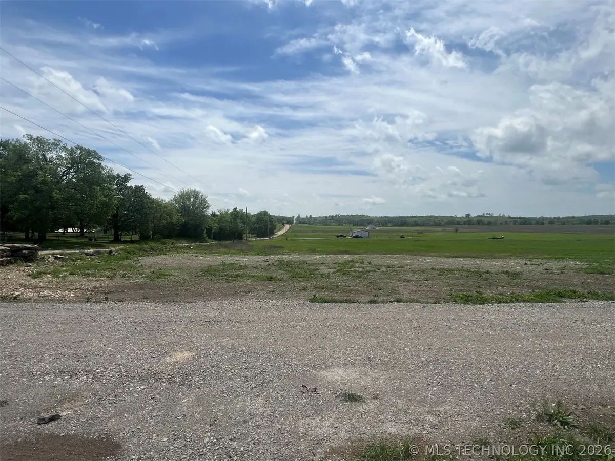 16981 W 828 Road, Tahlequah, OK 74464 - #1