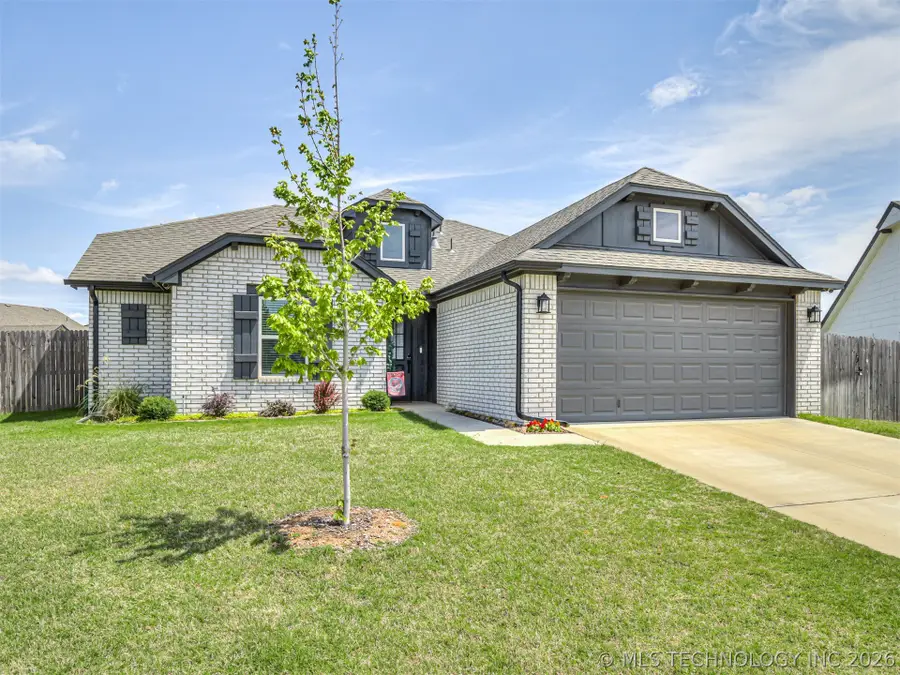 2902 W Albuquerque Place, Broken Arrow, OK 74011 - #3