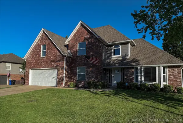 1310 E Concord Place, Broken Arrow, OK 74012