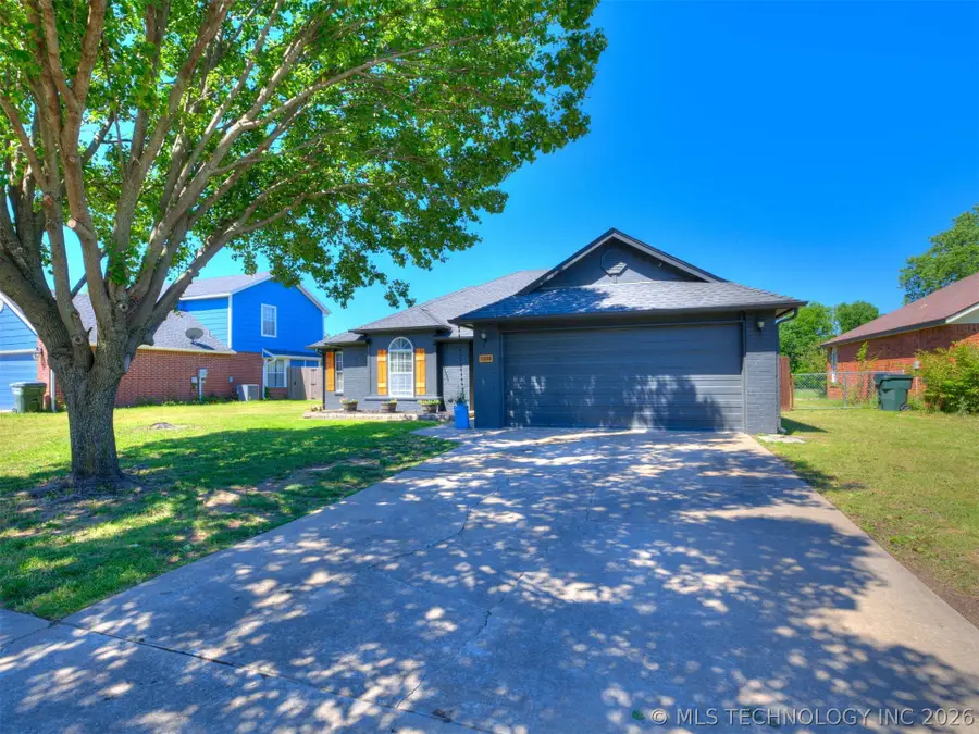11608 N 109th East Place, Collinsville, OK 74021 - #2