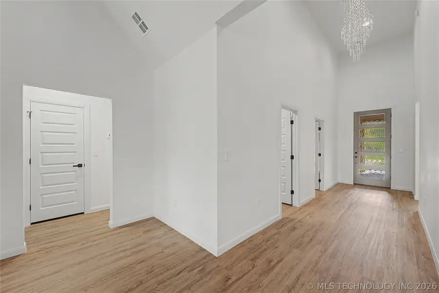 4212 SE Fairview Road, Bartlesville, OK 74006 - #2