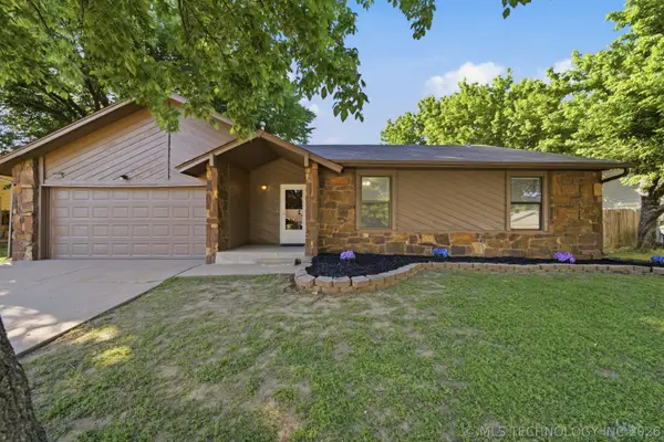 2959 W 112th Place S, Jenks, OK 74037