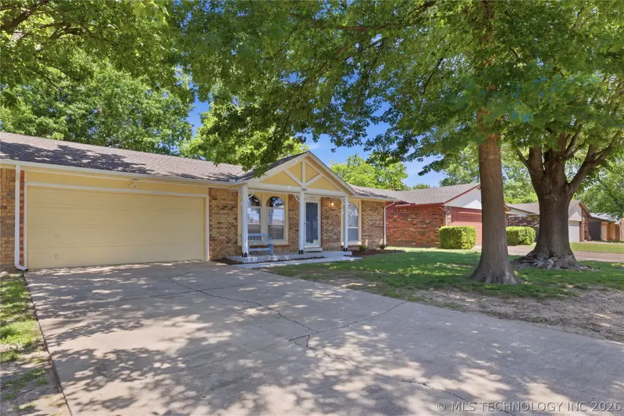 1108 W Pittsburg Street, Broken Arrow, OK 74012 - #2