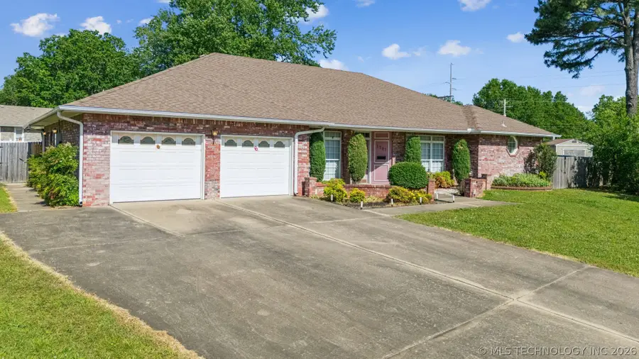 1307 N Douglas Drive, Claremore, OK 74017 - #3