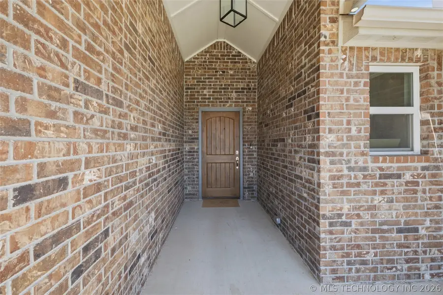 10114 S 230th East Avenue, Broken Arrow, OK 74014 - #3