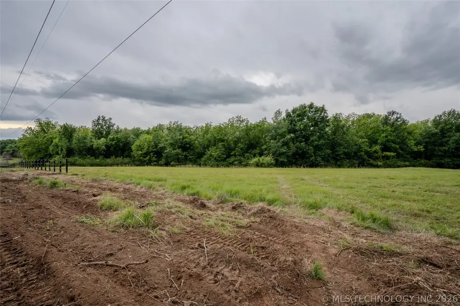 001 S Elwood Avenue, Glenpool, OK 74033 - #3