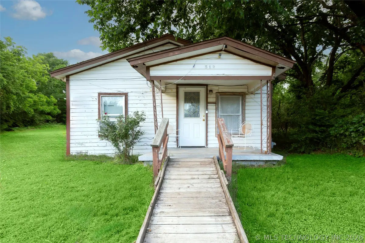519 W Chickasaw Avenue, McAlester, OK 74501 - #1