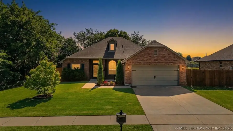 101 S 47th Street, Broken Arrow, OK 74014 - #3