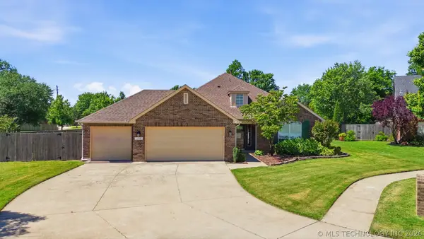 13091 E 91st Place N, Owasso, OK 74055