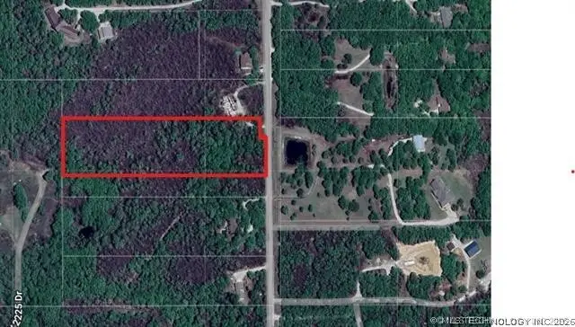E Mountain Road, Bartlesville, OK 74003 - #1