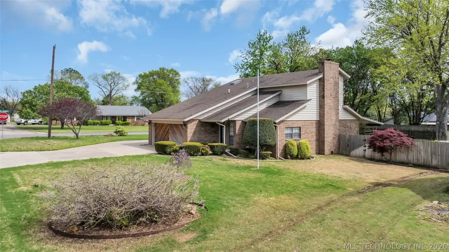 2400 Woodleaf Court, Ardmore, OK 73401 - #2