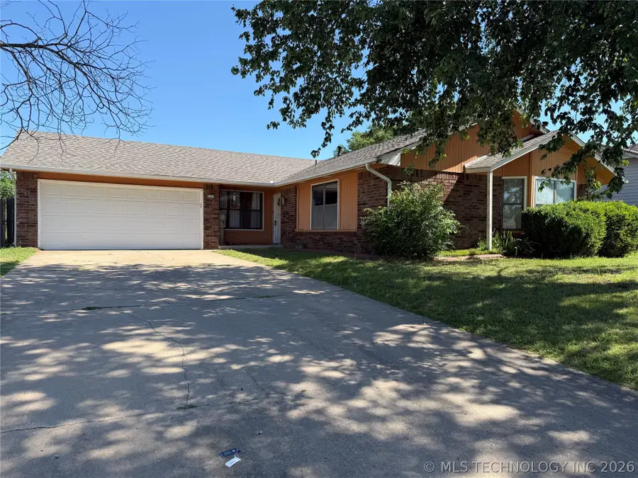 1312 W Gulfport Place, Broken Arrow, OK 74011 - #2