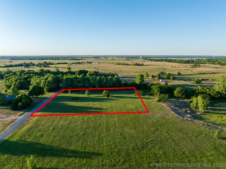 1 W County Road, Tuttle, OK 73089 - #2