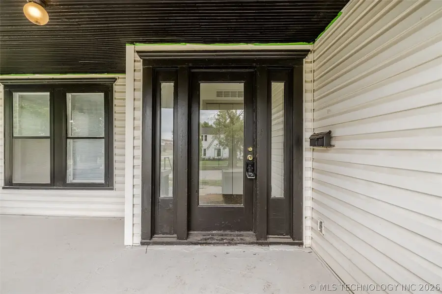 403 E 6th Street, Pawhuska, OK 74056 - #3