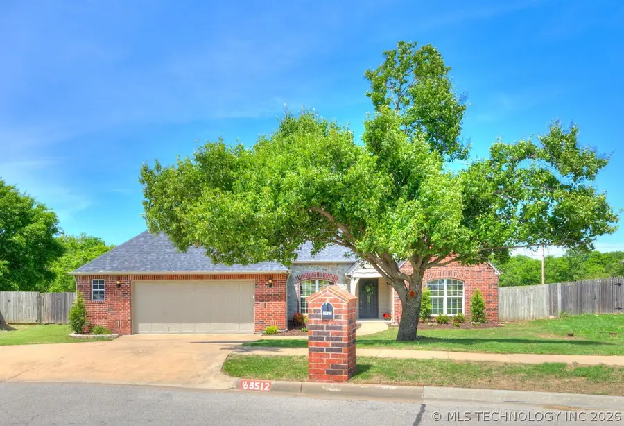 8512 N 100th East Avenue, Owasso, OK 74055 - #3