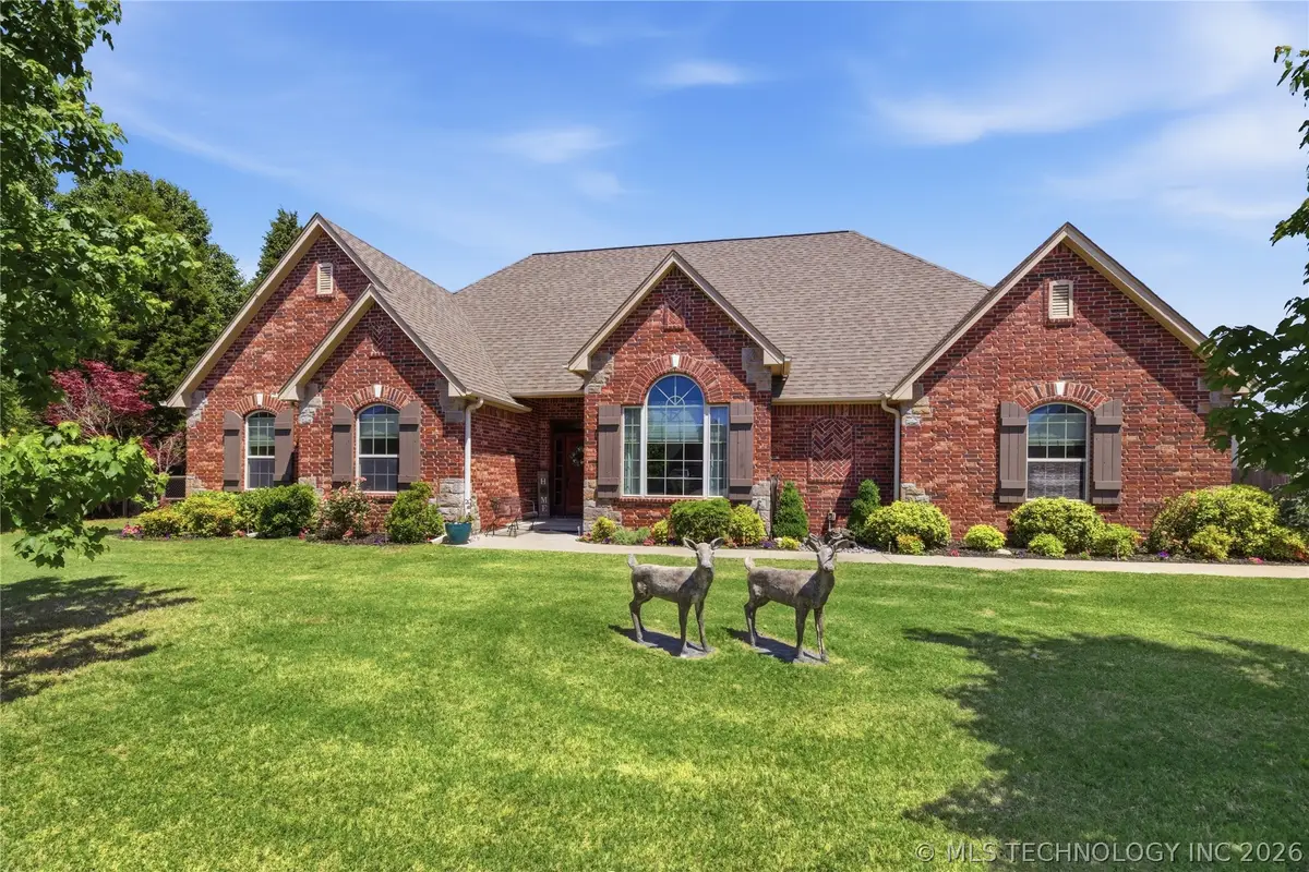16657 E 79th Street, Owasso, OK 74055 - #1