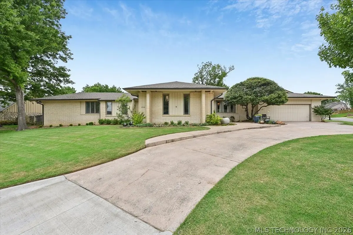 5715 S Evanston Place, Tulsa, OK 74105 - #1