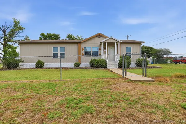 422 S Grand Avenue, Drumright, OK 74030
