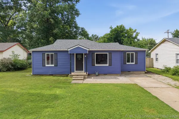 213 E 12th Place, Claremore, OK 74017