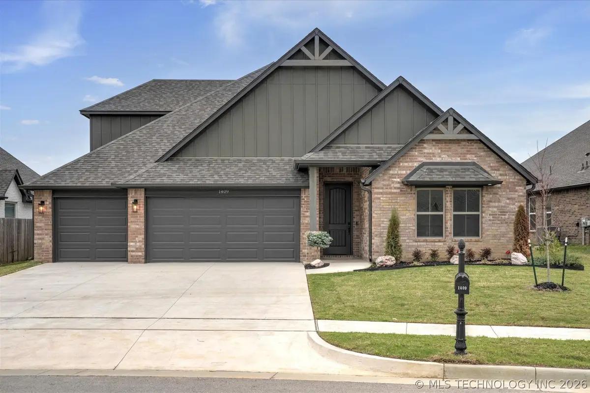 1409 N 70th Street, Broken Arrow, OK 74014 - #1