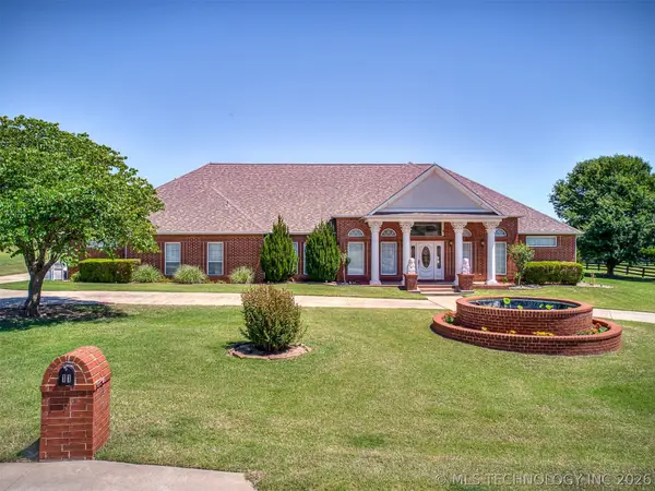 11 Longacre Drive, Ramona, OK 74061
