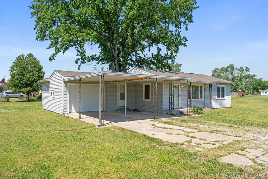 304 E 8th Street, South Coffeyville, OK 74072 - #3