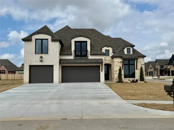 2839 E 142nd Street S, Bixby, OK 74008