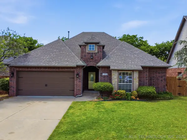 2828 N Juniper Place, Broken Arrow, OK 74012