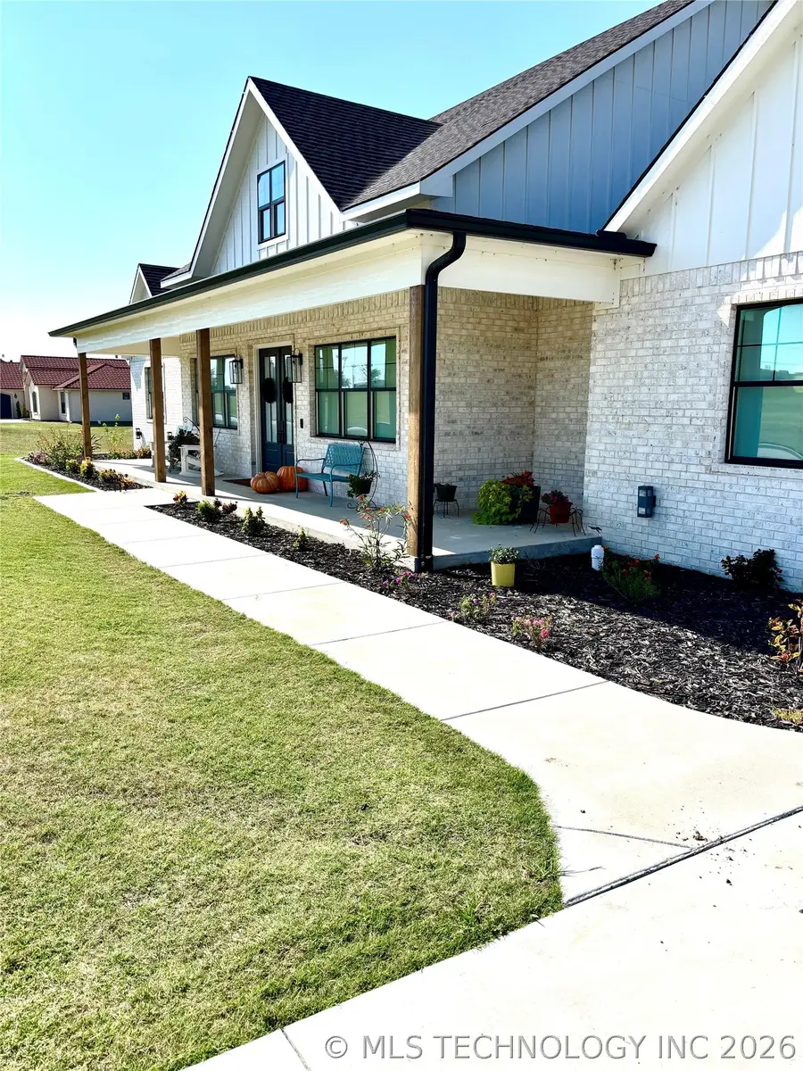 913 Prairie View Road S, Ardmore, OK 73401 - #3