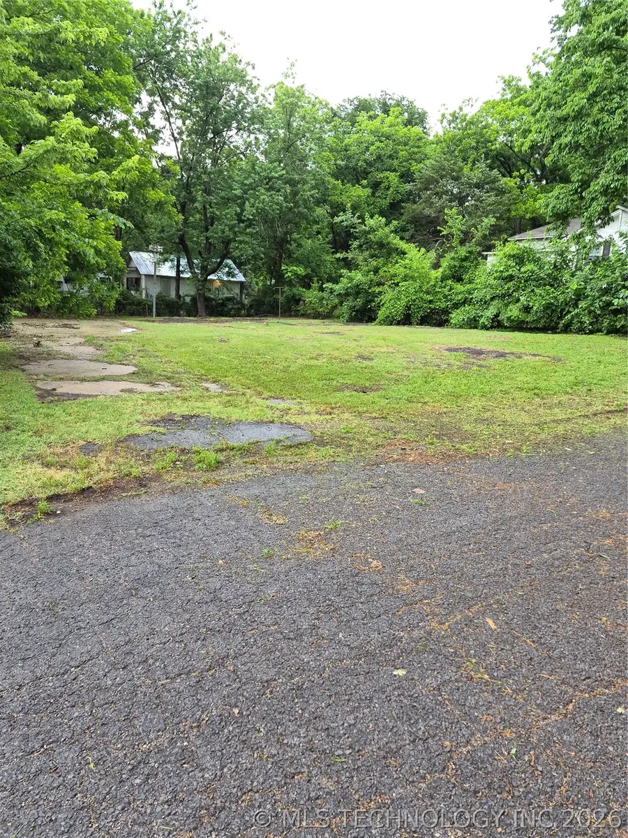 517 W Rankin, Checotah, OK 74426 - #2