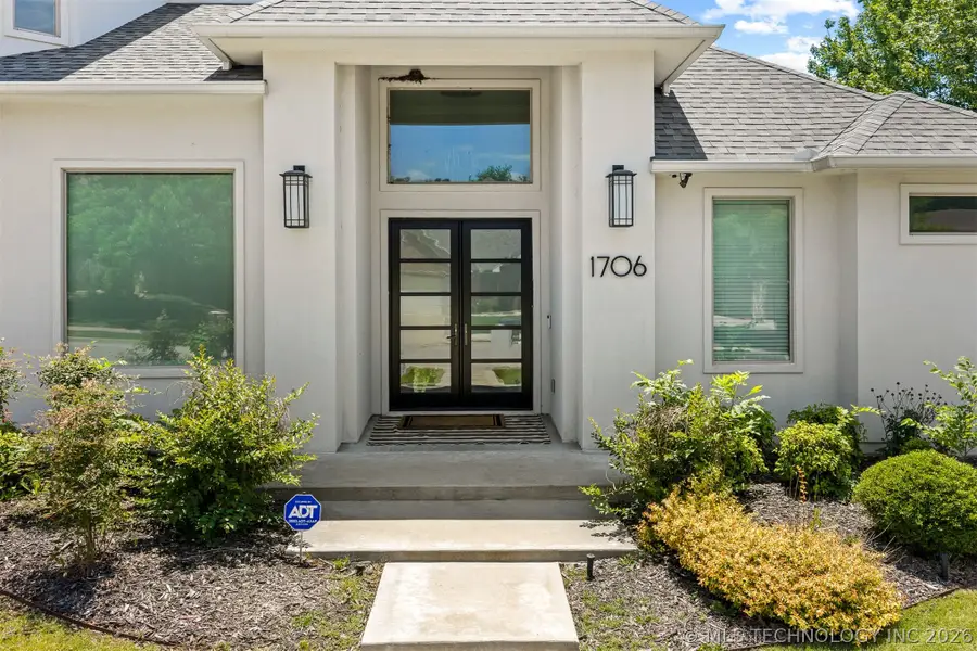 1706 Warwick Circle, Ardmore, OK 73401 - #2