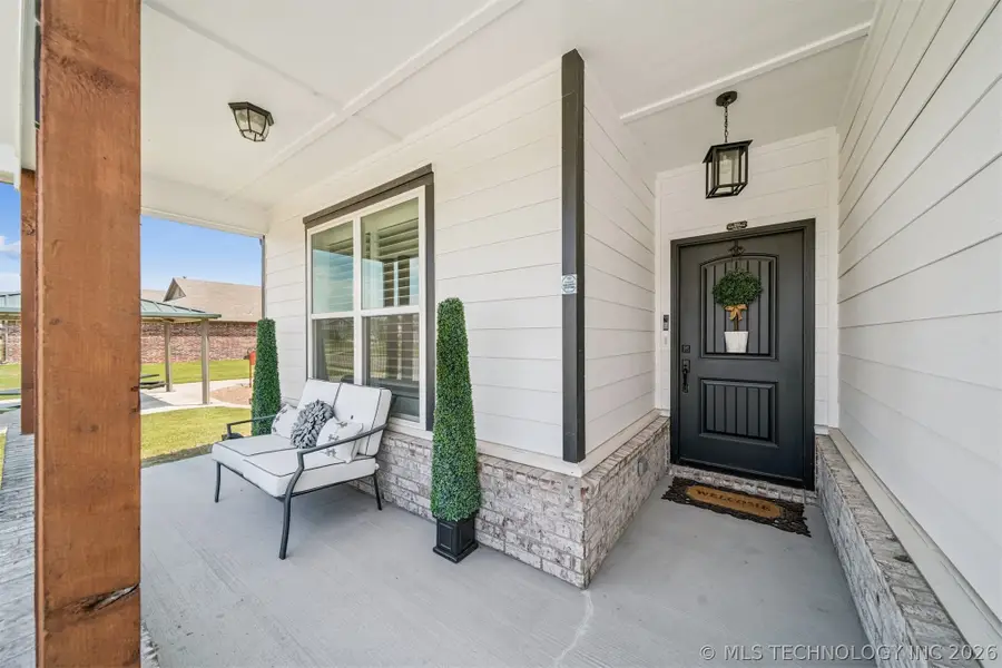 7407 S Walnut Avenue, Broken Arrow, OK 74011 - #2