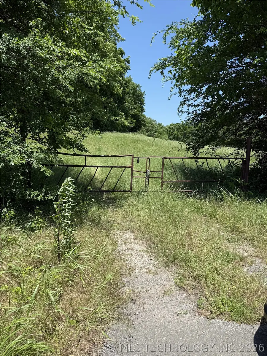5747 N Hwy 10, Tahlequah, OK 74464 - #2