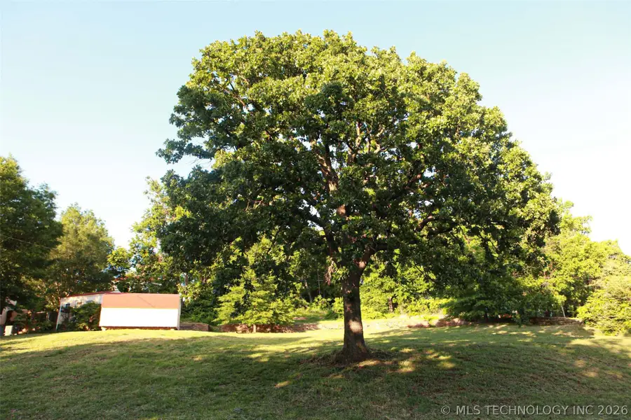 261 W Victoria Street, Tulsa, OK 74106 - #2