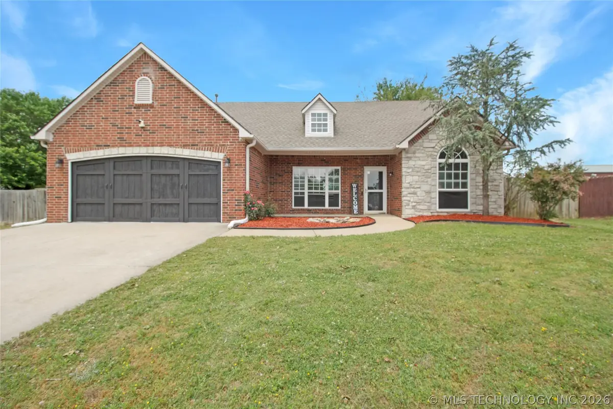 2602 SW Wolf Run Drive, Claremore, OK 74019 - #1