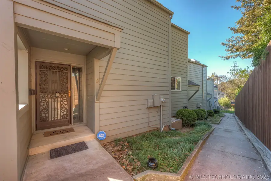 1410 S Houston Avenue #D, Tulsa, OK 74127 - #3