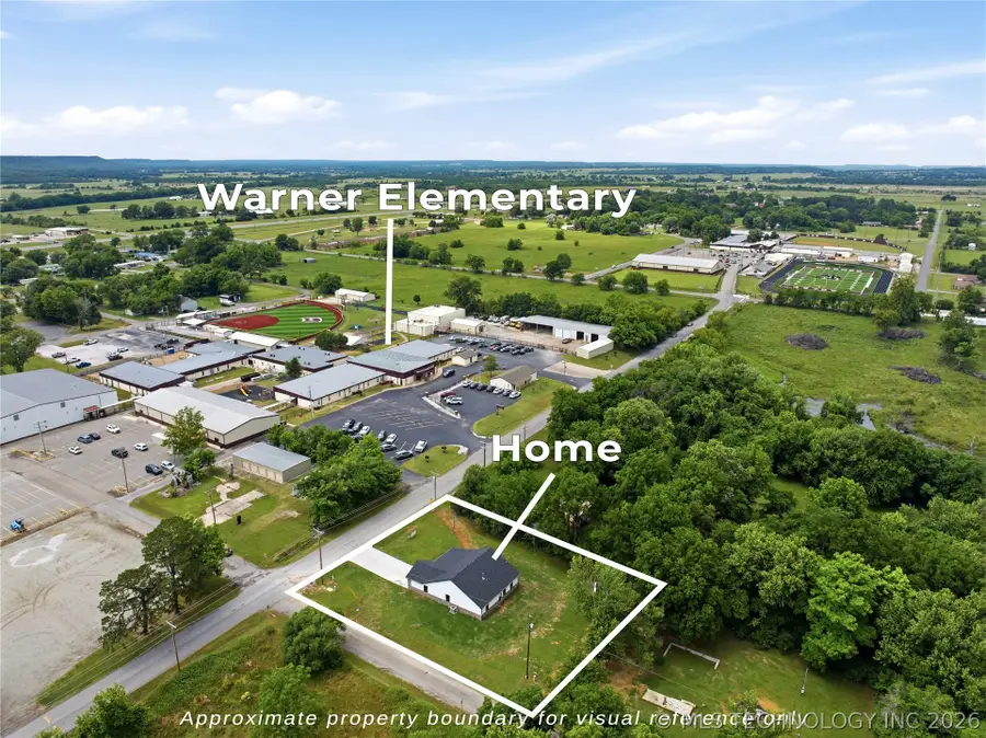 1003 5th Avenue, Warner, OK 74469 - #3