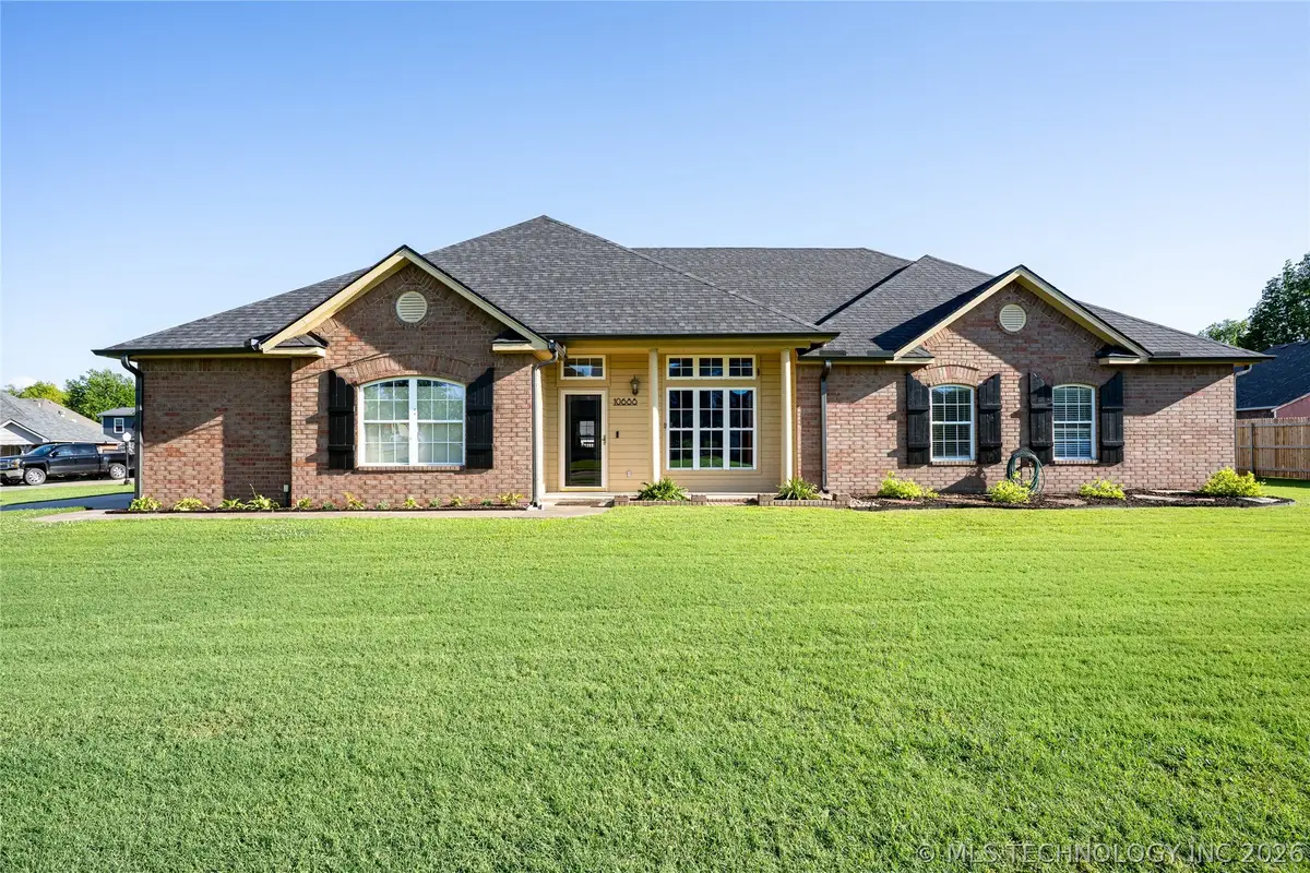 10688 E 142nd Court N, Collinsville, OK 74021 - #1