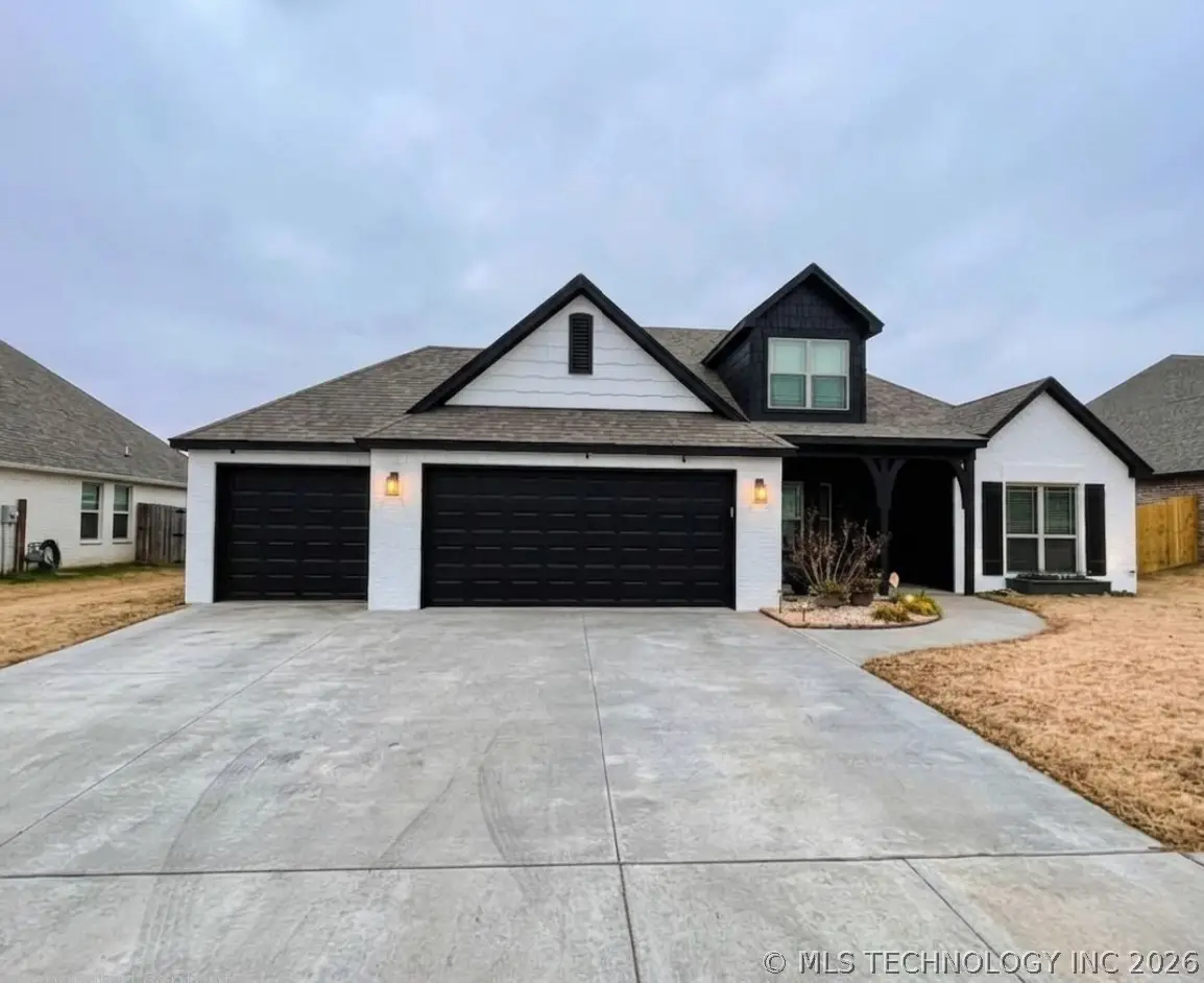 26456 Echelon Drive, Claremore, OK 74019 - #1