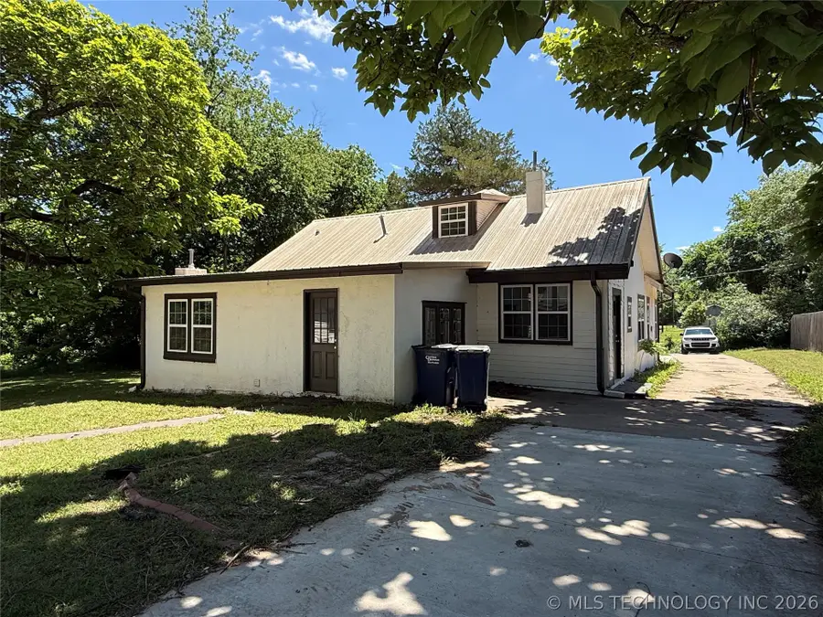 803 W Wichita Avenue, Cleveland, OK 74020 - #3