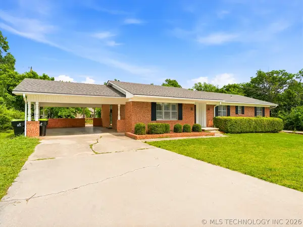 522 S Country Club Street, Ada, OK 74820