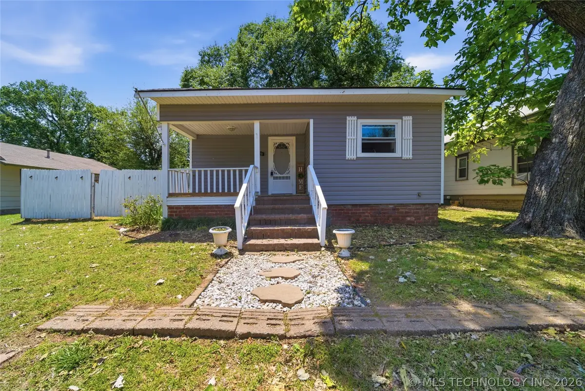 1419 W Maple Street, Collinsville, OK 74021 - #1