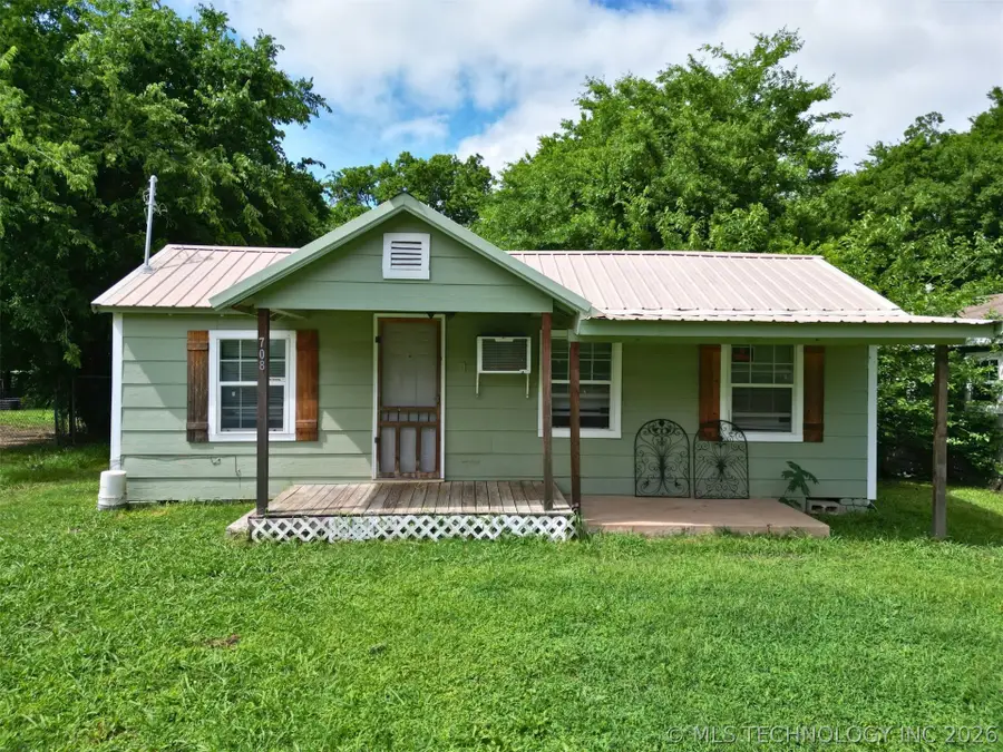708 W 3rd, Ada, OK 74820 - #3