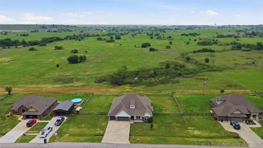 3995 E 130th Place N, Skiatook, OK 74070 - #3