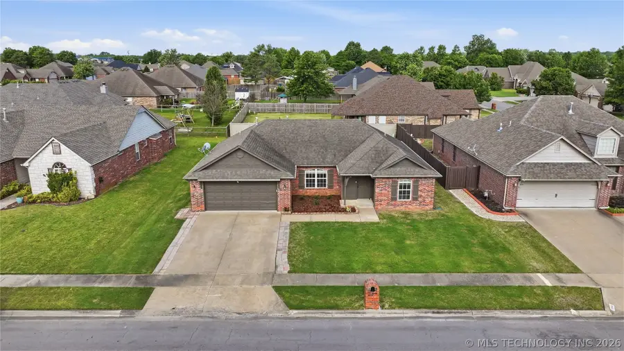 13044 N 132nd East Avenue, Collinsville, OK 74021 - #3