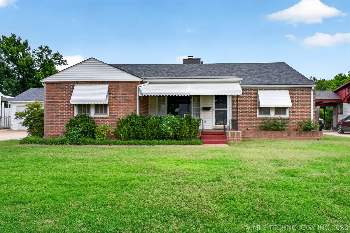 2128 S Osage Avenue, Bartlesville, OK 74003 - #1